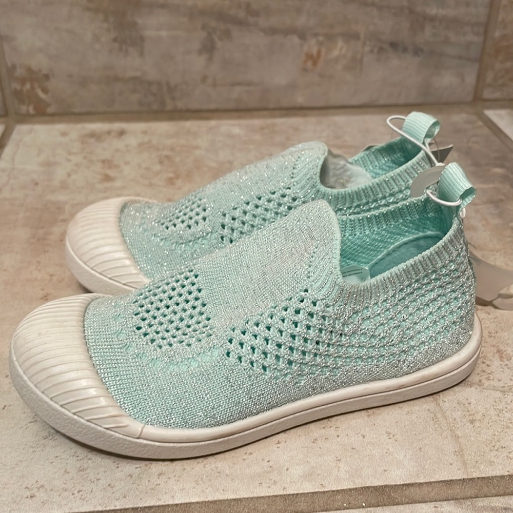 NWT kids Cat & Jack slip on sneakers